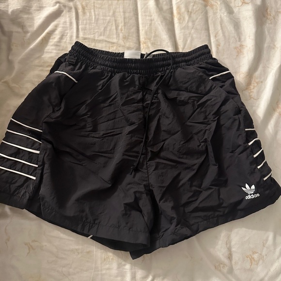 5 for $75 ADIDAS shorts NEW - Picture 5 of 8